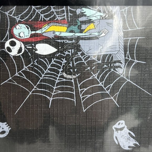 Disney Nightmare Before Christmas Tablecloth 60"x102” Jack And Sally Spiderwebs - Picture 4 of 12